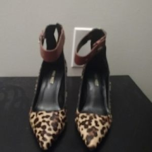 New never worn Nine West shoes
